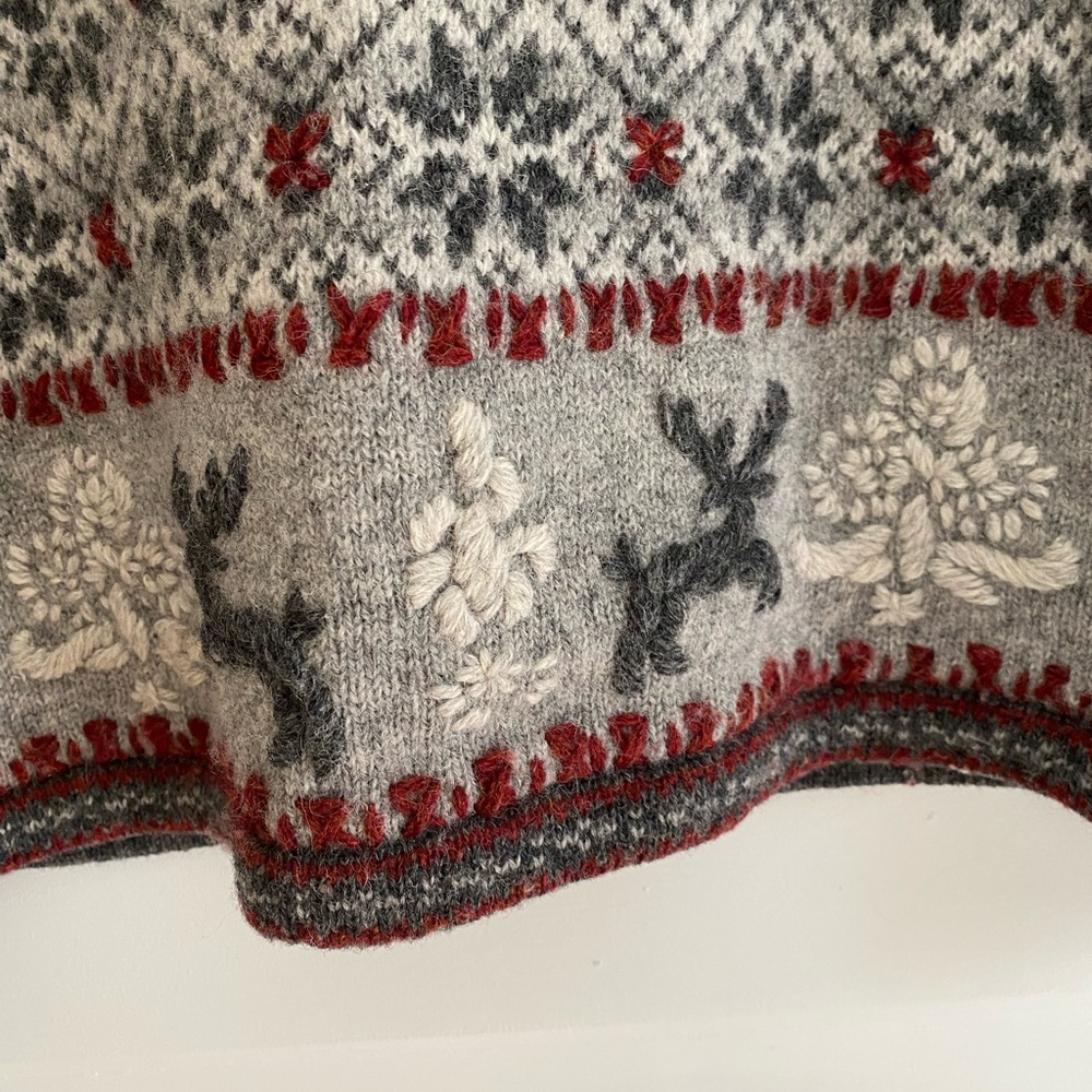 Vintage Woolrich Clasp Sweater. Clasps To The Bot… - image 7